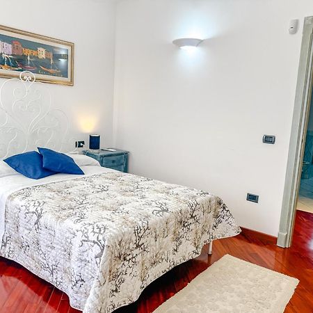 Casa Sterlizia Olbiaアパートメント エクステリア 写真